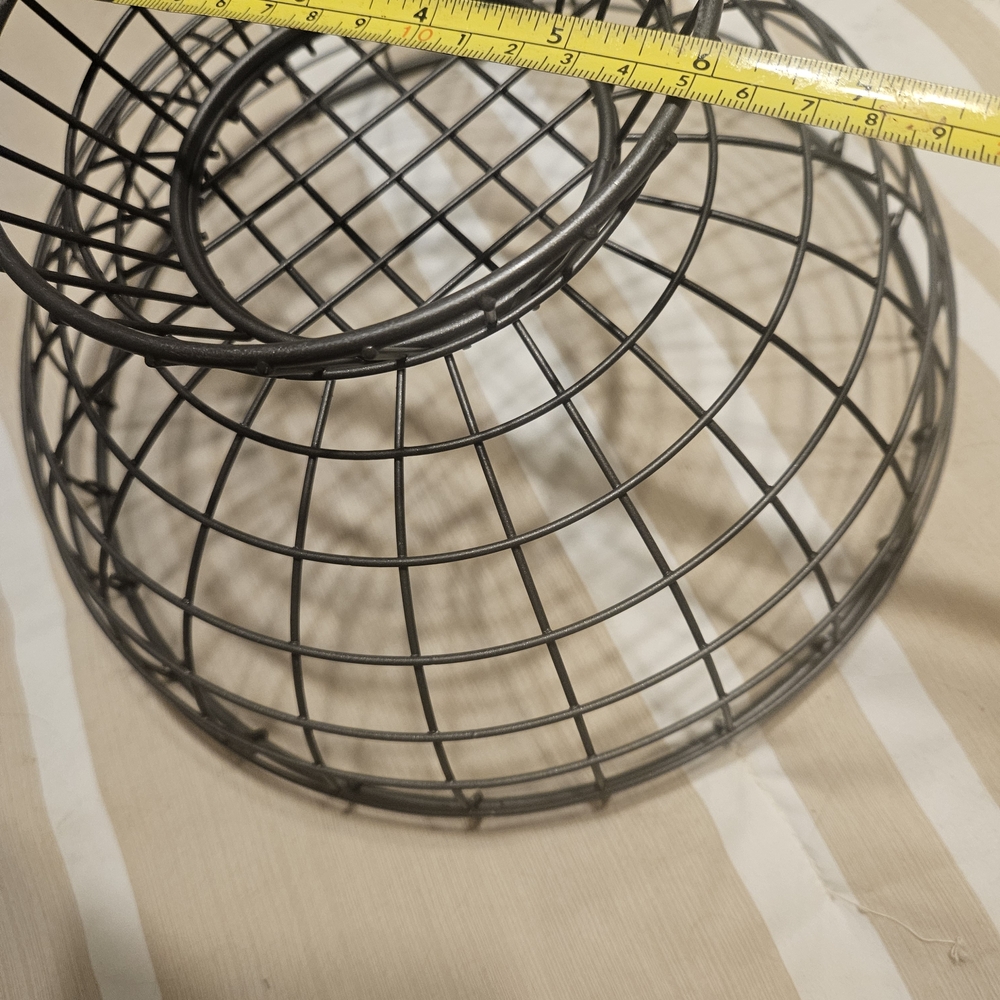 Modern Black Metal Wire Basket - Picture 5 of 5